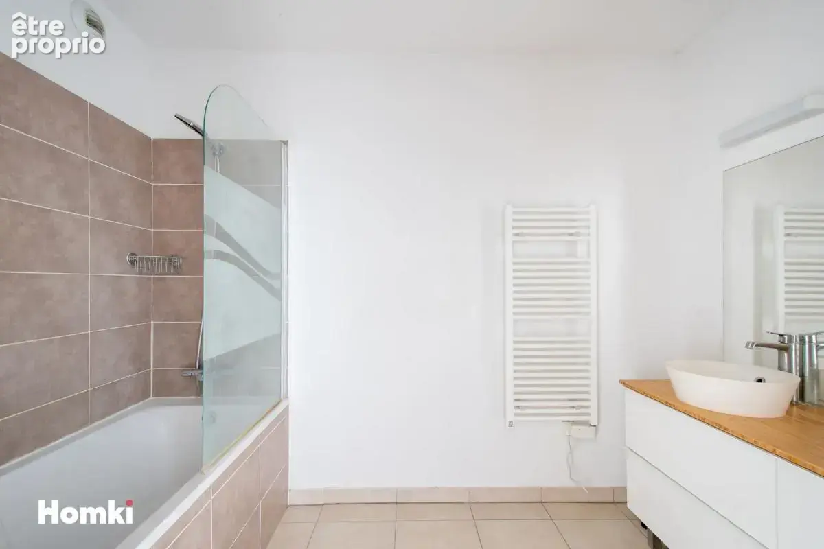 Appartement T3 de 64 m² à Montpellier 34000, Rue des Justes Parmi les Nations - photo 12