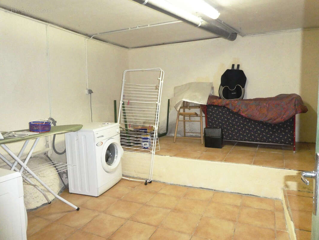 Maison à DUILHAC-SOUS-PEYREPERTUSE