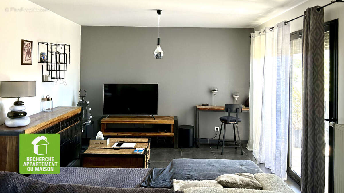 Appartement à CREMIEU