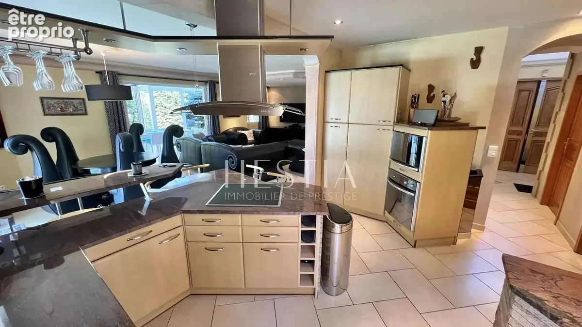 Maison de 220m² au centre d'Arthaz pont notre dame - photo 13