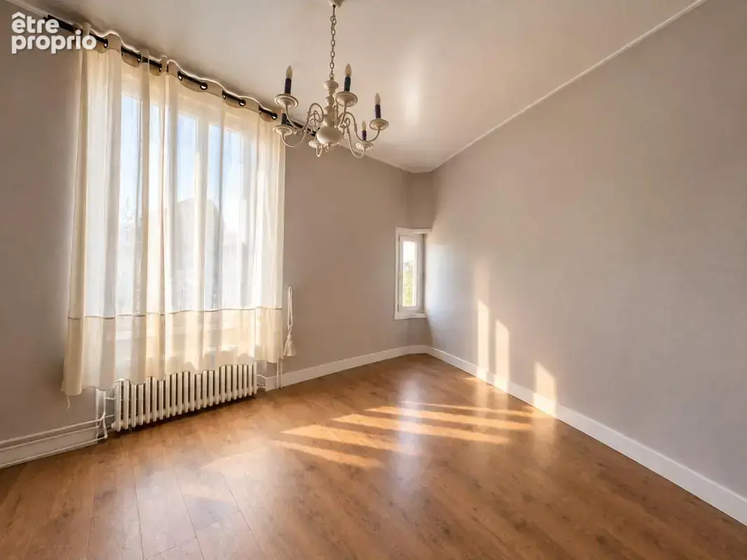 Appartement T4 de 132,6 m² avec terrasse – Le Mans centre - photo 5