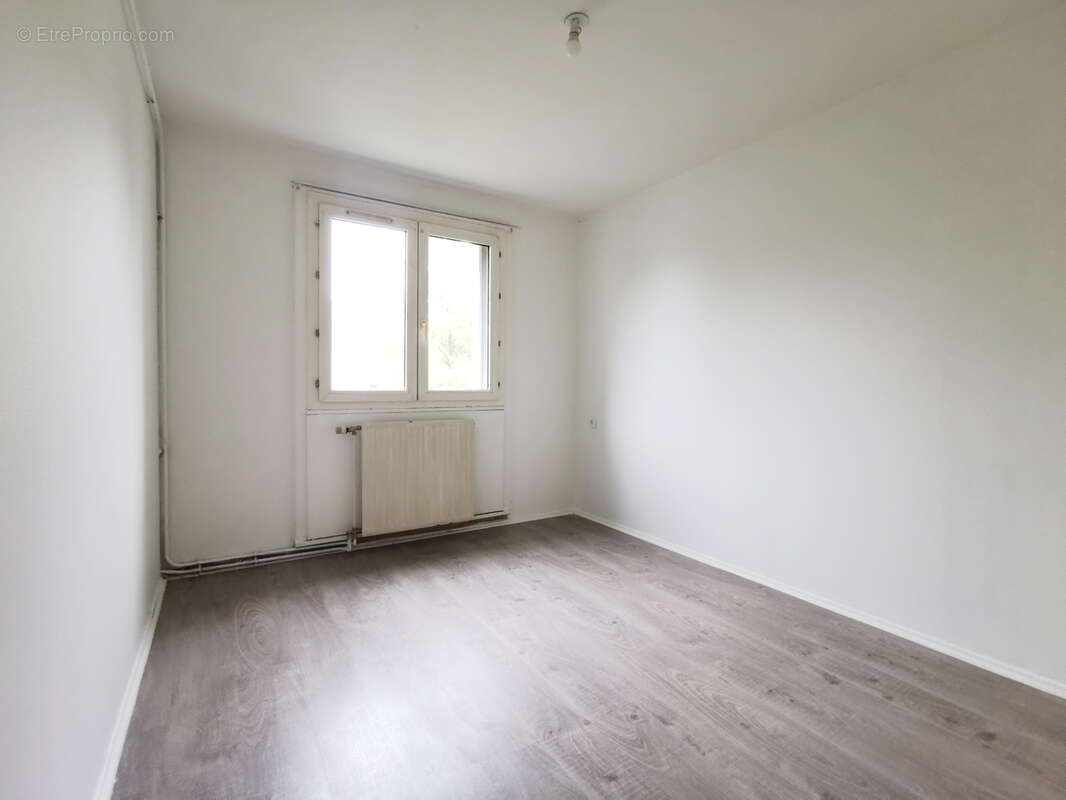 Appartement à LA CHAPELLE-SAINT-LUC