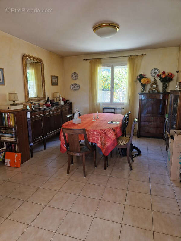 Maison à LA VALETTE-DU-VAR