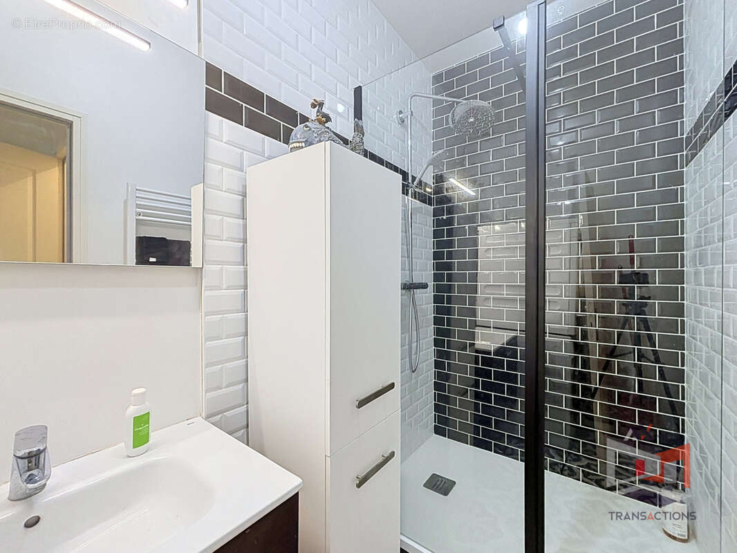 LANNION Centre-ville : Bel appartement 2 chambres - photo 8