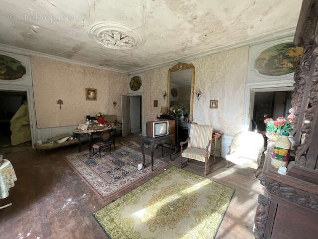 Maison à MIGNALOUX-BEAUVOIR