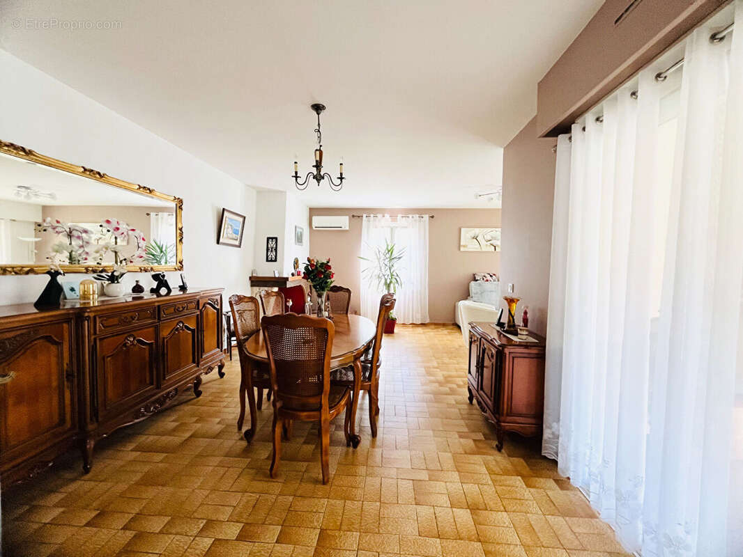Maison à CONDEZAYGUES