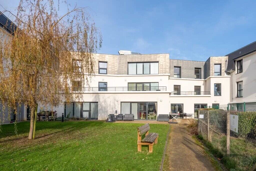 Appartement à ARQUES-LA-BATAILLE