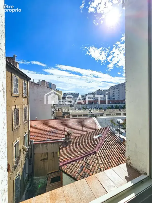 Photo 1 - Appartement à MARSEILLE-3E