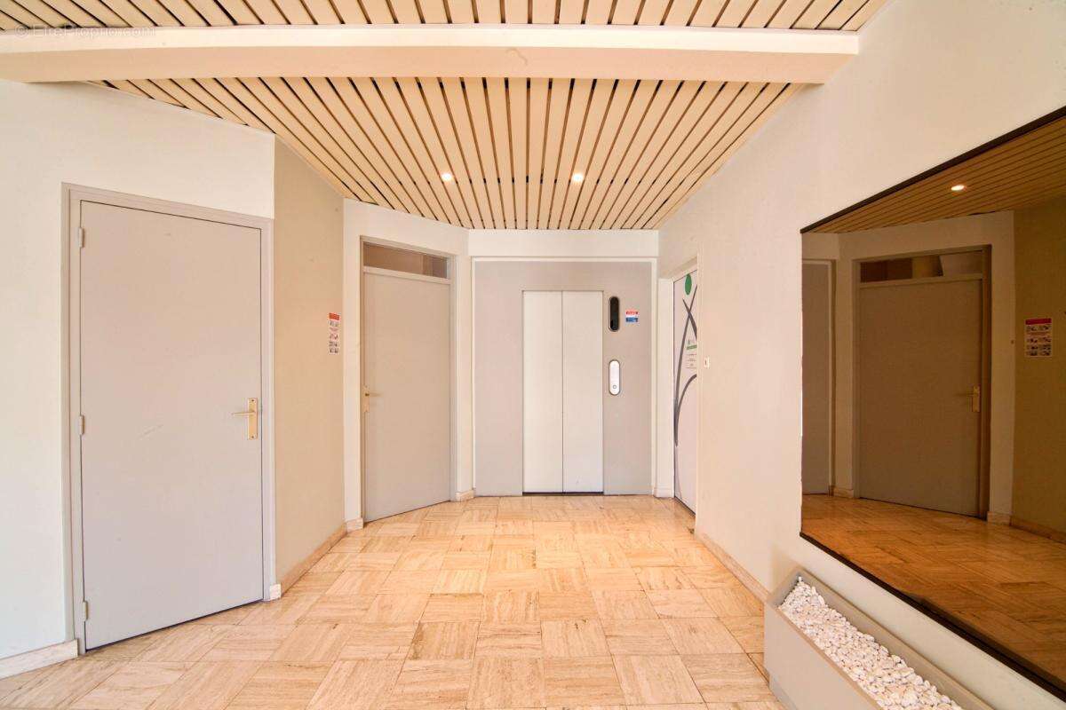 Commerce à CHALONS-EN-CHAMPAGNE