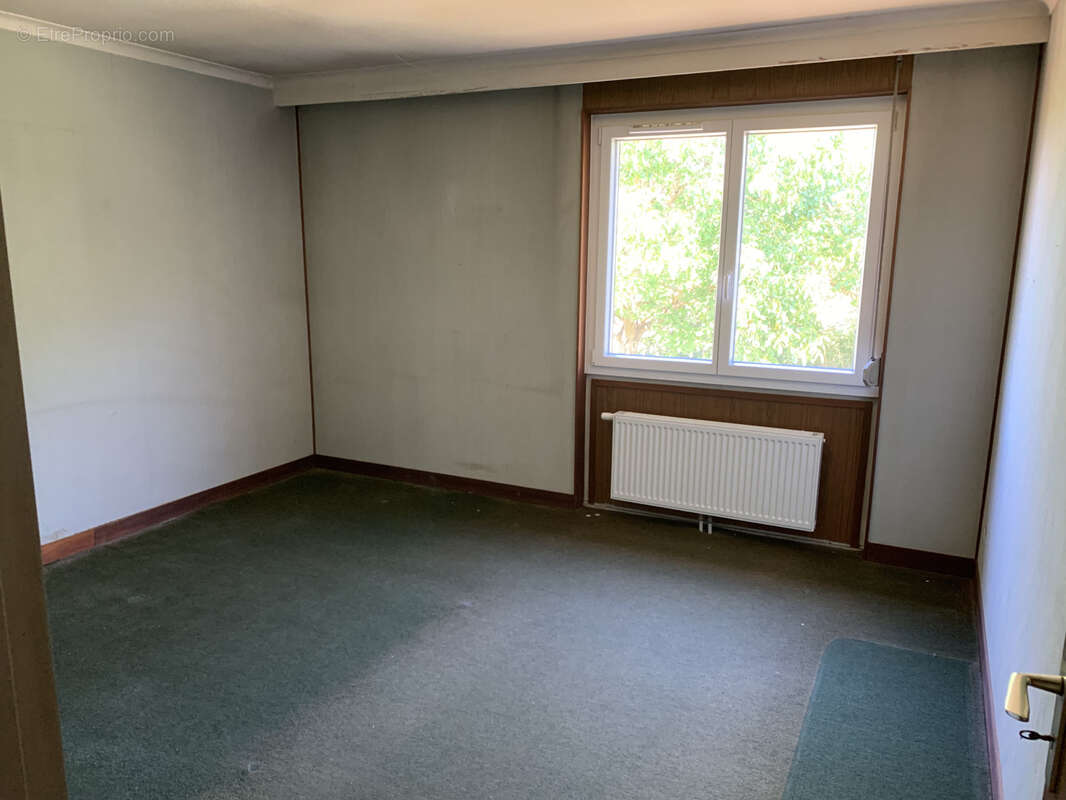 PLAIN PIEDS de 117 m2  sur sous-sol complet - photo 4