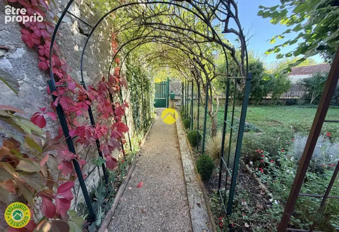 Maison de campagne en ville - photo 12