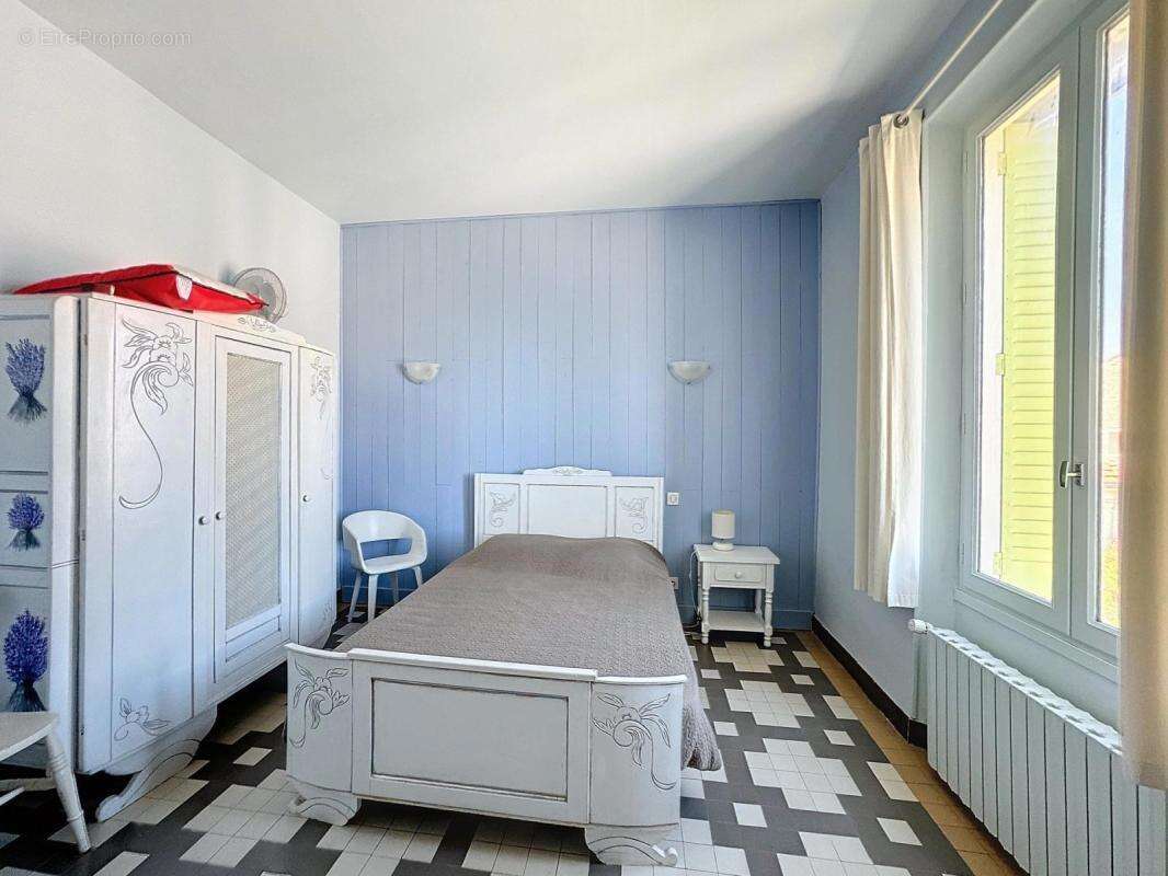 Avignon - Première ceinture -Maison bourgeoise 140m²- jardin - photo 7