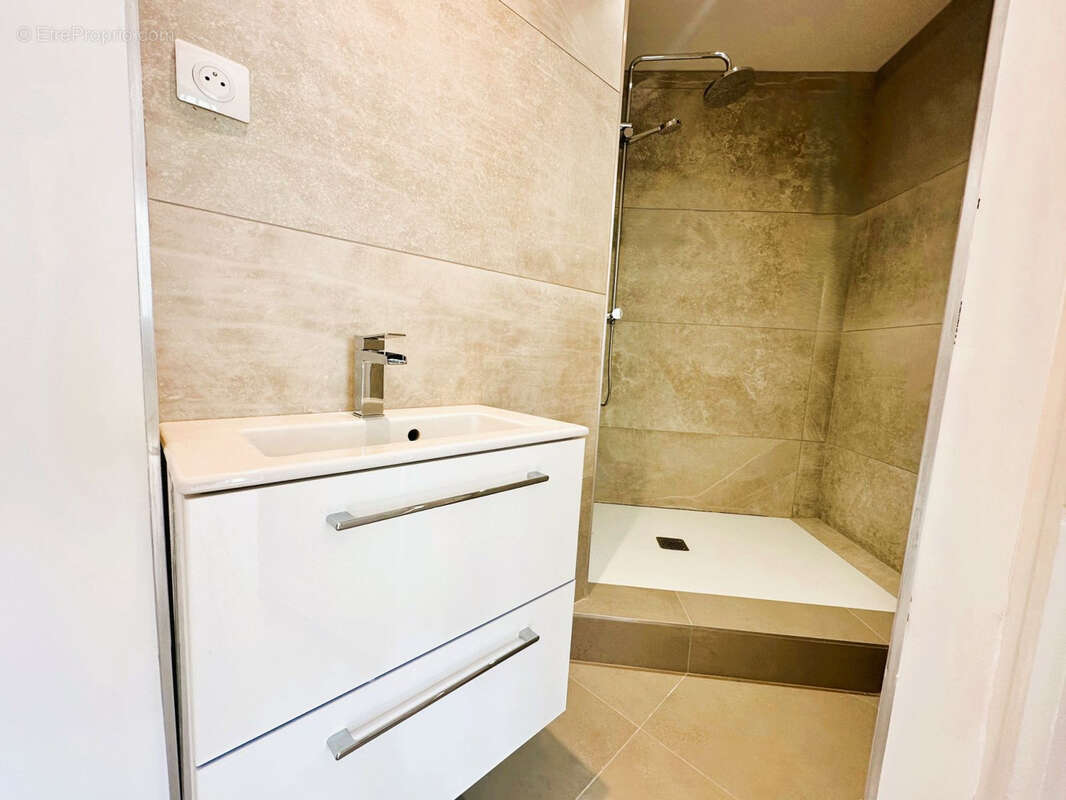 Appartement à VICHY