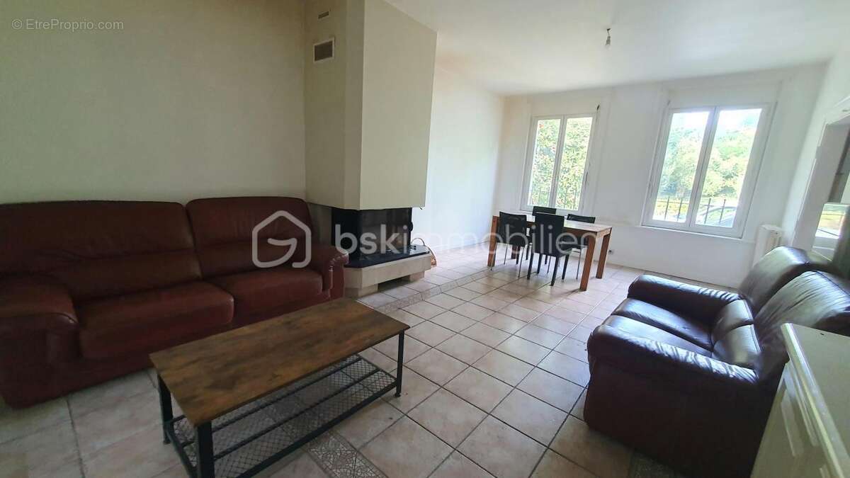 Maison à SAINT-AUBIN-ROUTOT