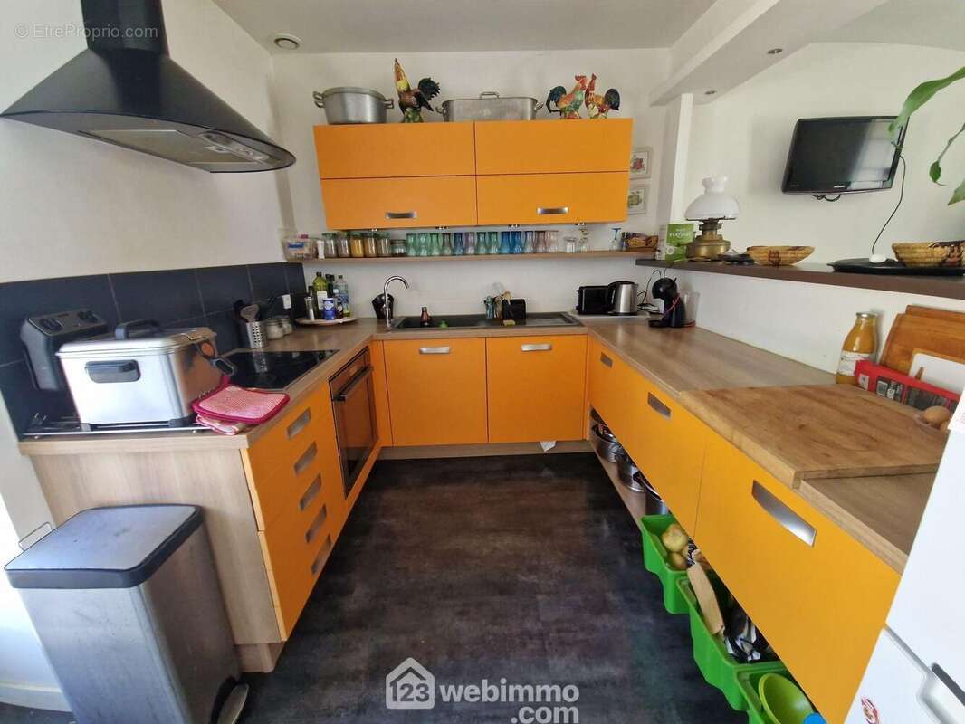 Maison à LE GIROUARD