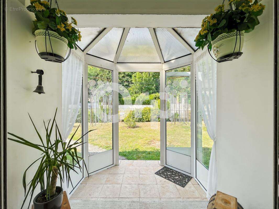 Maison à ARNIERES-SUR-ITON