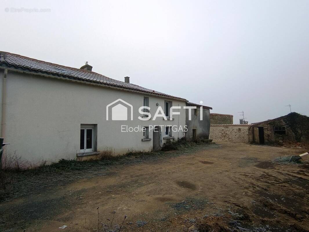 Photo 1 - Maison à MERVENT