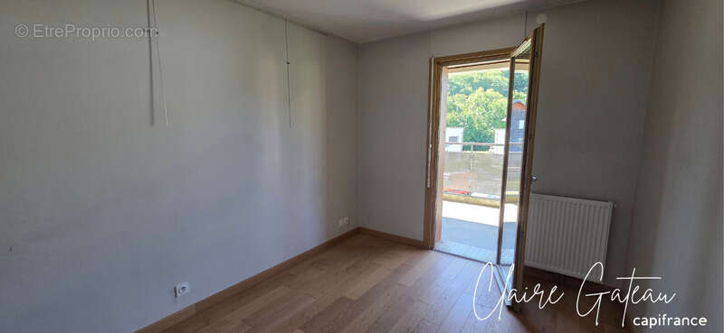 Appartement à COGNIN