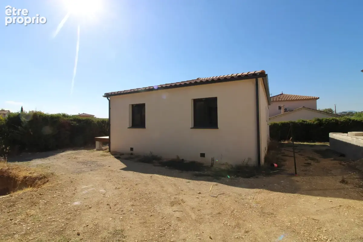 VILLA 102 m2 habitable. Terrain 500 m2. - photo 3