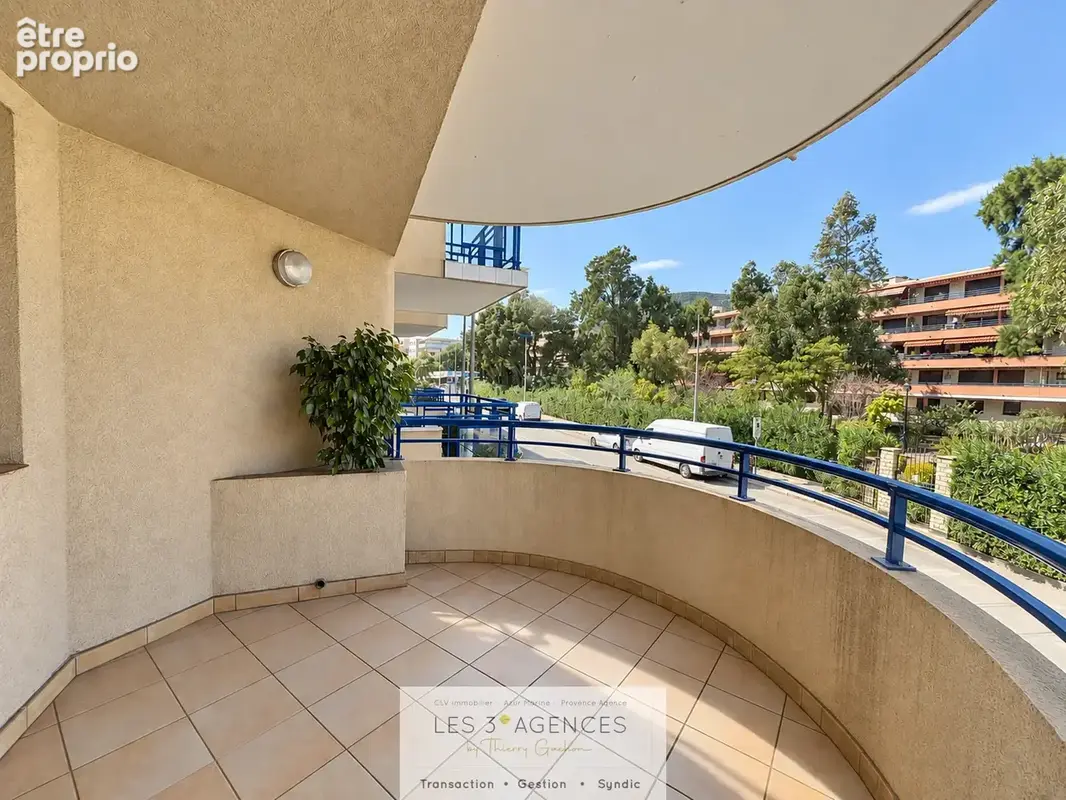 T1 Cabine 33m2 - Terrasse - Centre-Ville - photo 6
