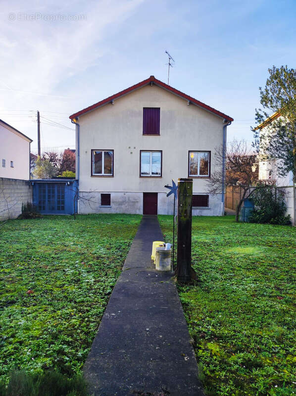 Maison à AULNAY-SOUS-BOIS