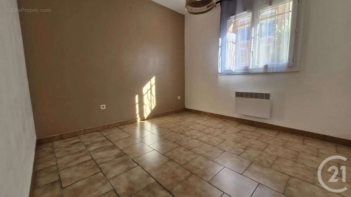 Maison à SIX-FOURS-LES-PLAGES