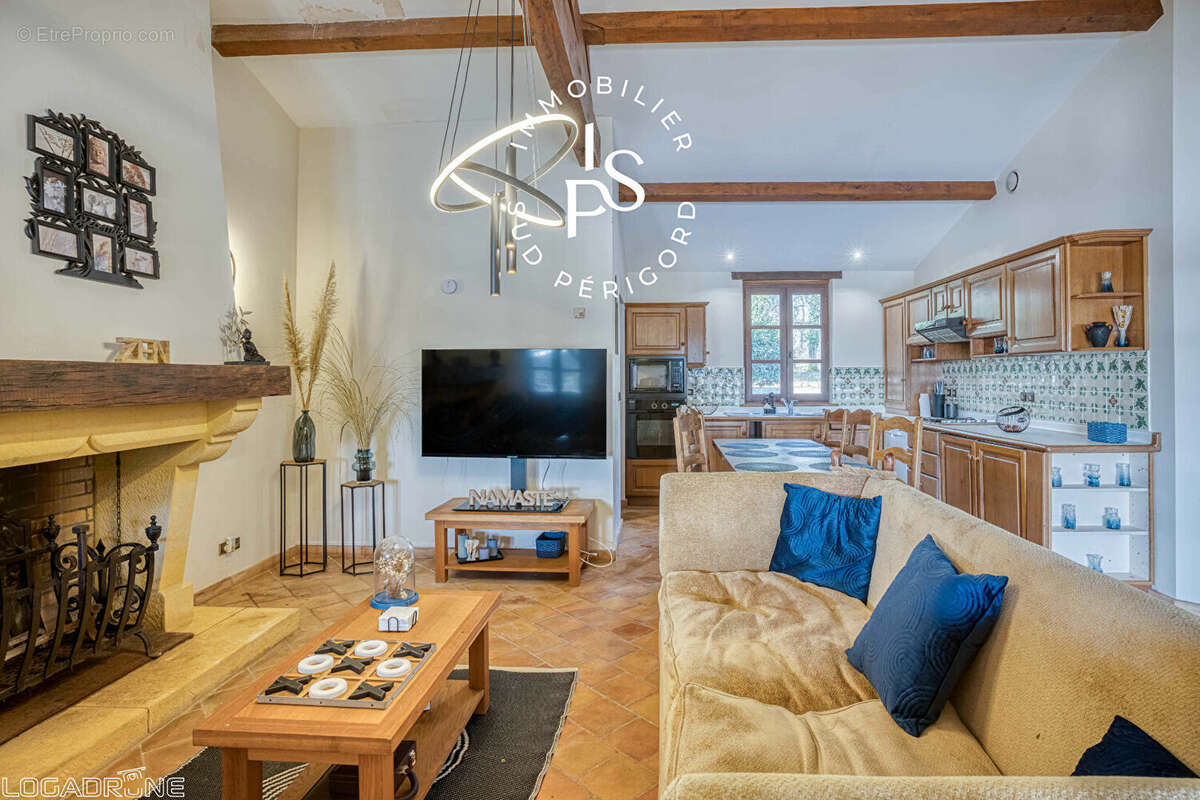 Maison à MONFLANQUIN
