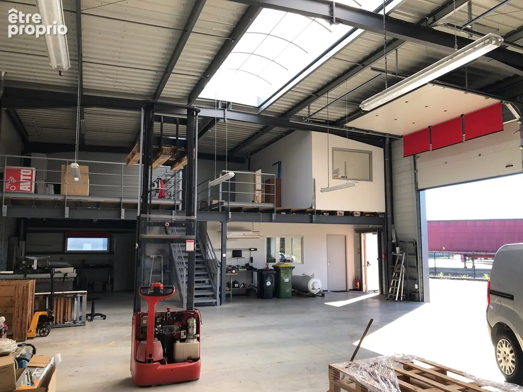 A vendre entrepôt 370 m2 Le Barp - photo 5