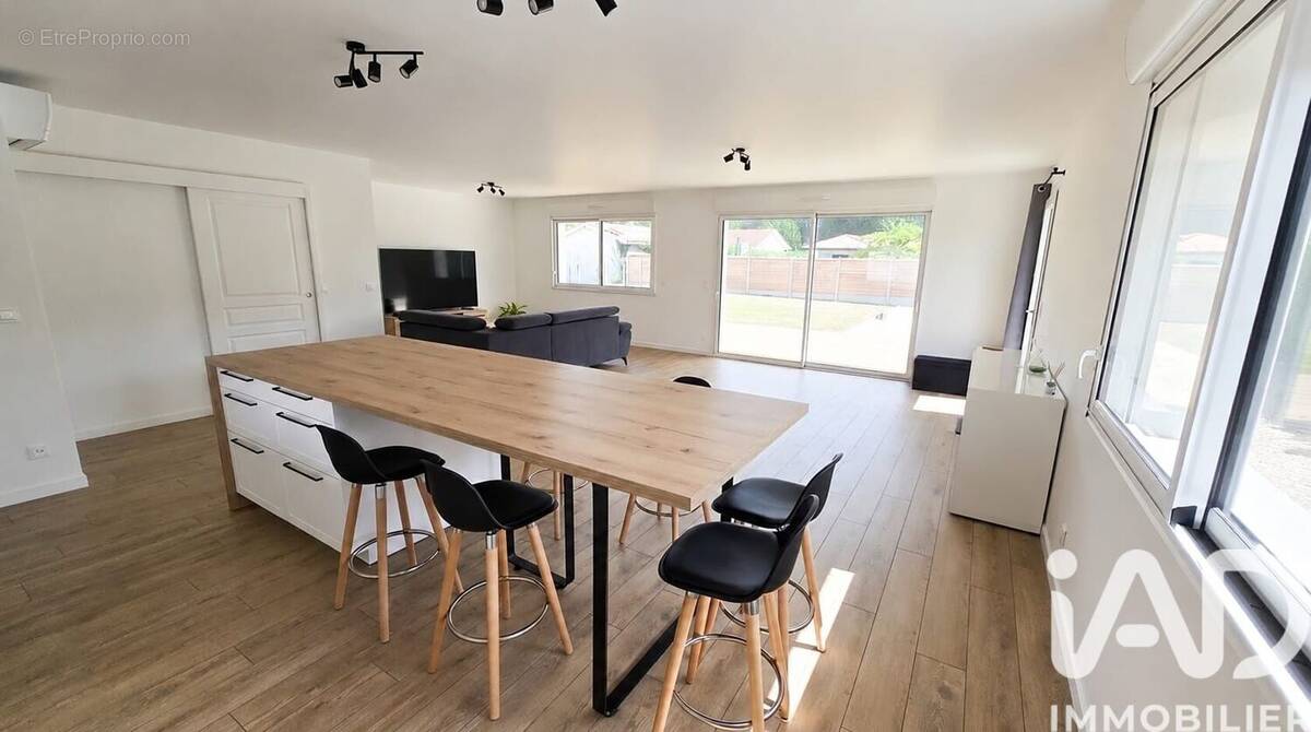 Photo 1 - Maison à LE BARP