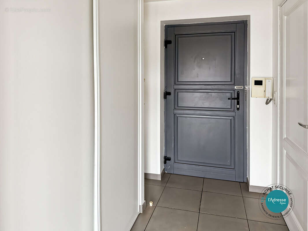 Appartement à BALLAINVILLIERS