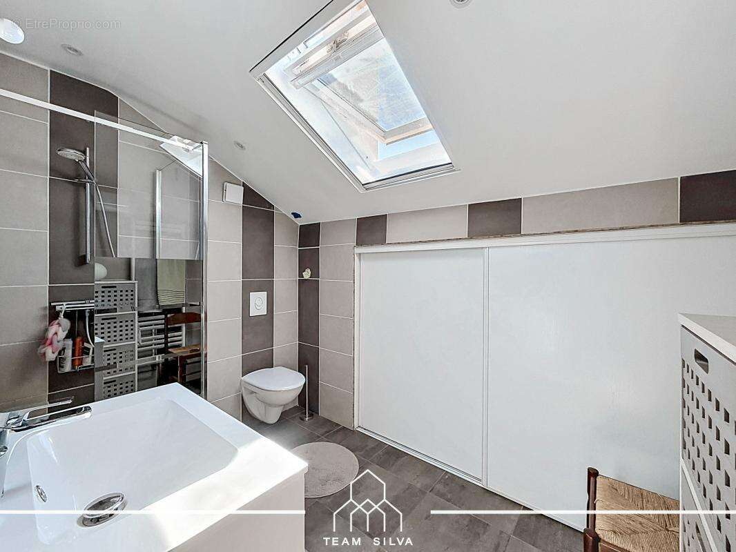 Maison 125 m² à Ternay  - photo 41