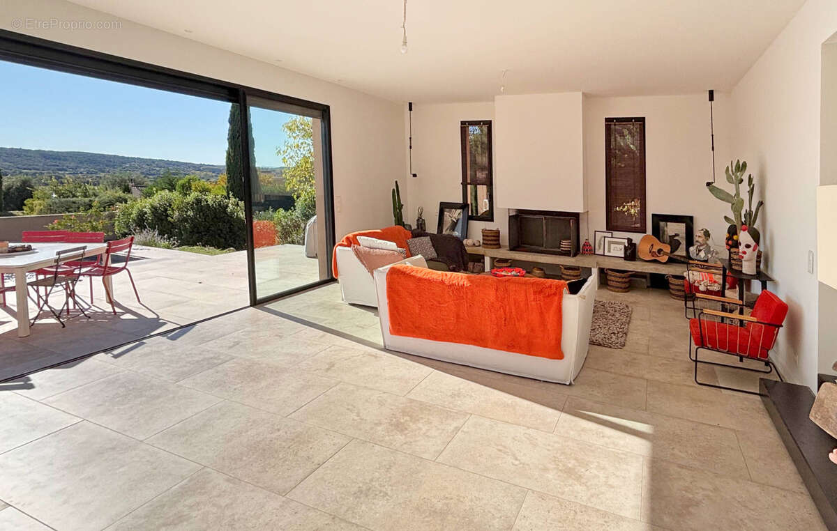 Maison à UZES