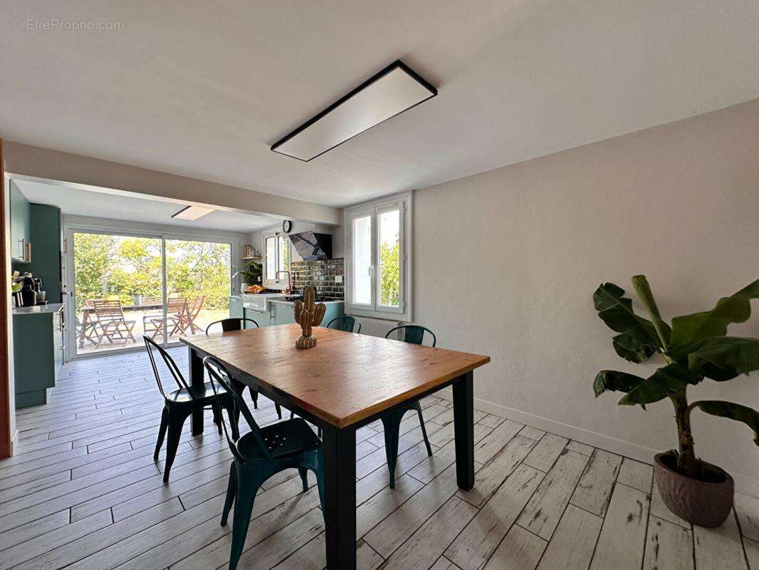 Maison 104 m² à Brax  - photo 6