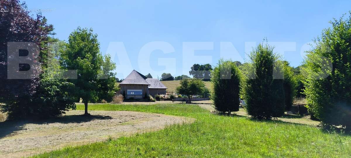 1752602302222 - Maison à CREVECOEUR-EN-AUGE