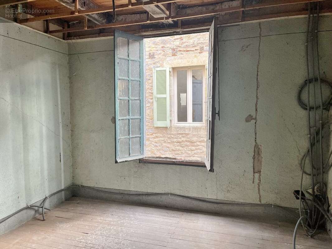 Maison à VILLEFRANCHE-DE-ROUERGUE