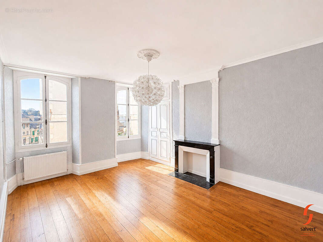 A Vendre, Maison 4 chambres et un bureau. - photo 6