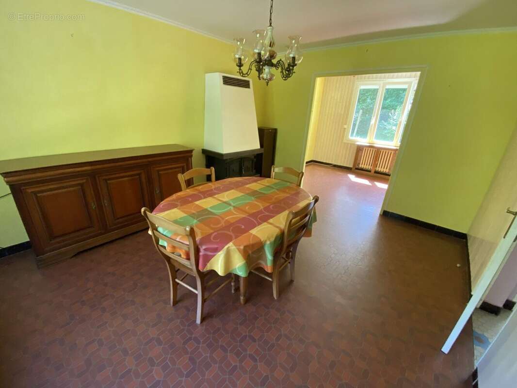 Maison à LANGUIDIC