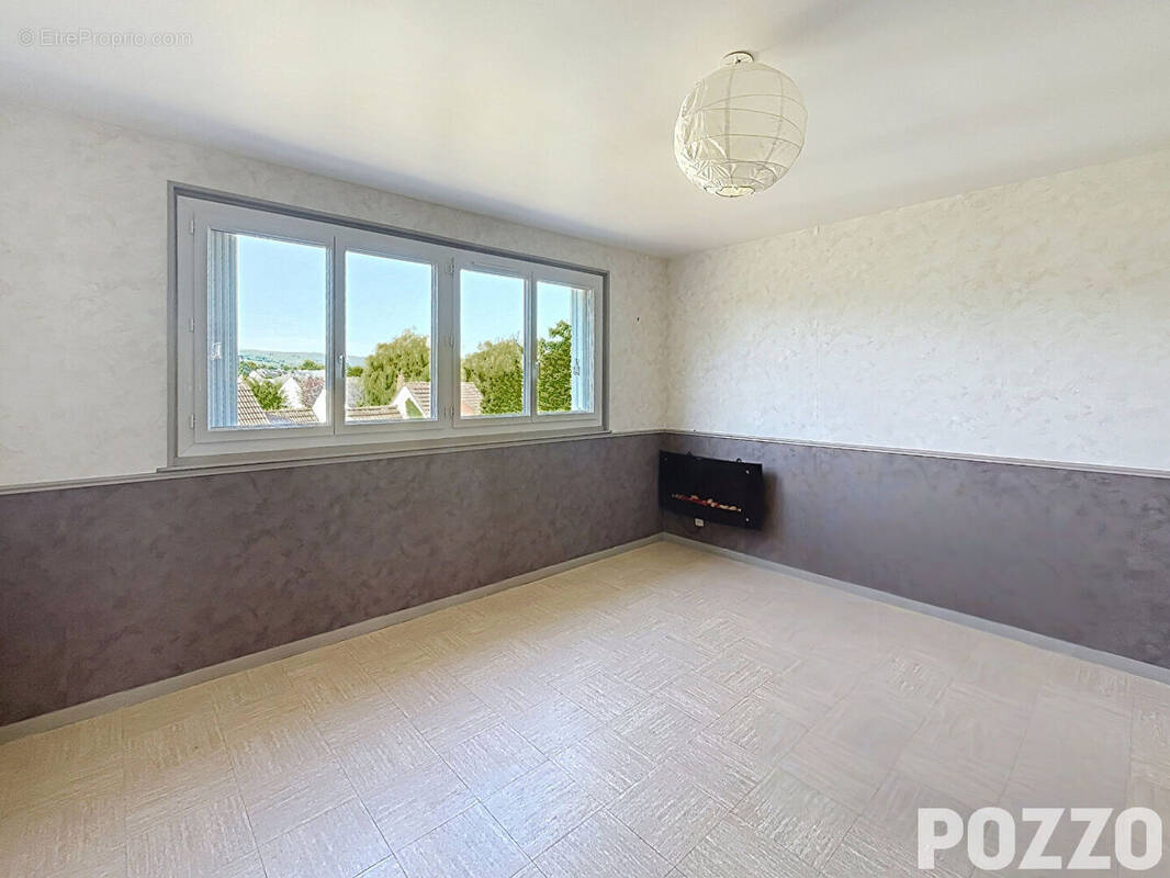 Appartement à AUNAY-SUR-ODON
