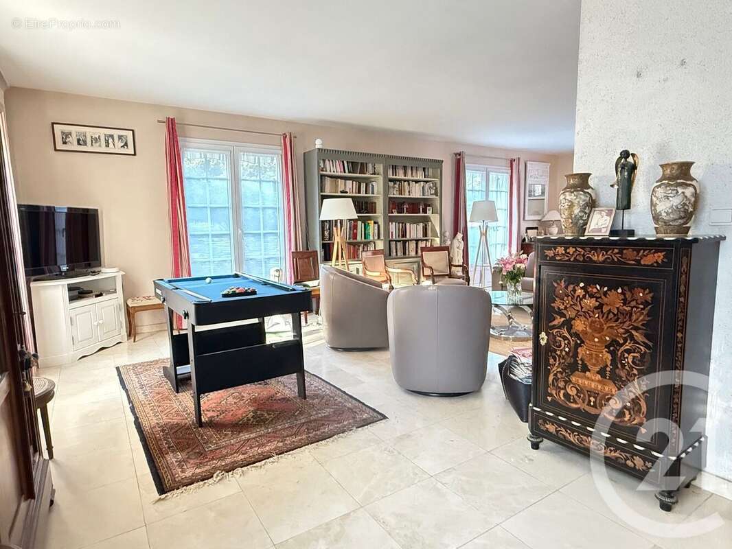 Maison à BOUCHEMAINE