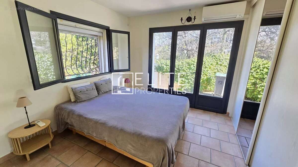 Maison à MOUANS-SARTOUX