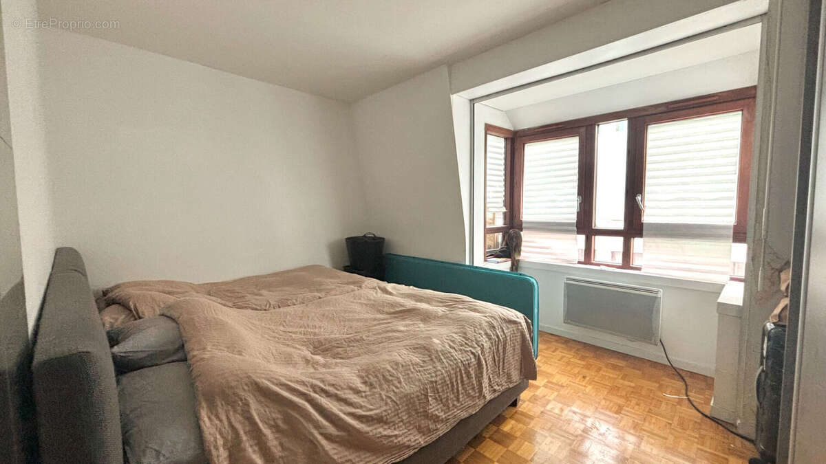 Appartement à PARIS-12E