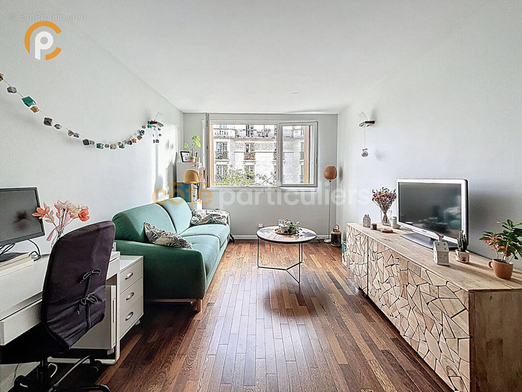 Appartement à PARIS-12E