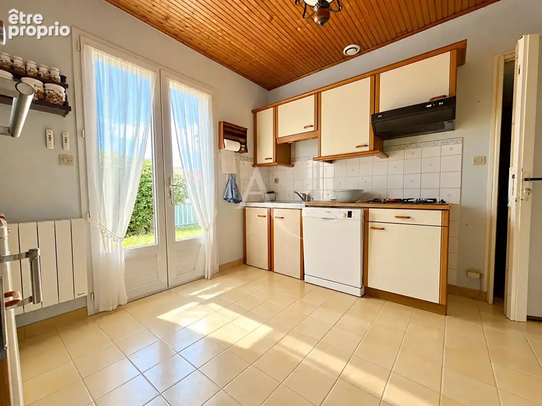 Maison 2 chambres + bureau - Saint Gilles Croix De Vie - photo 5