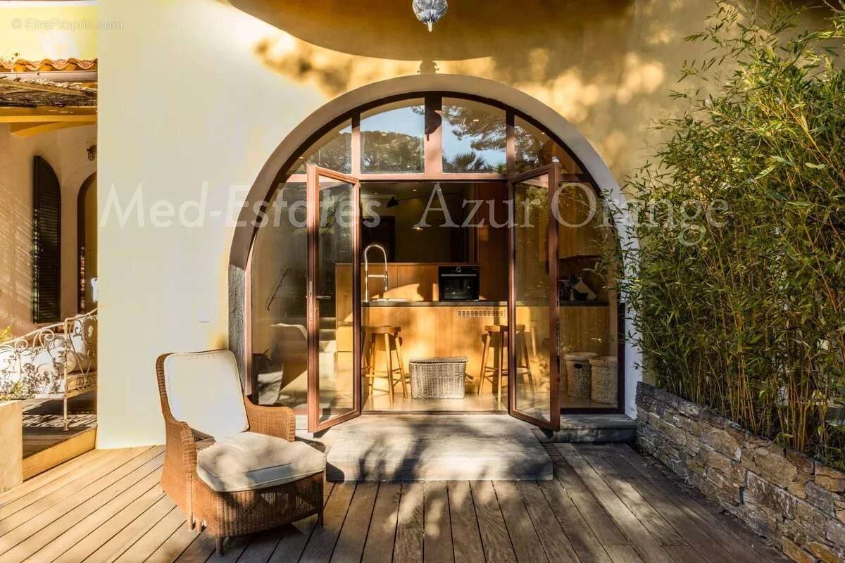 Appartement à SAINT-TROPEZ