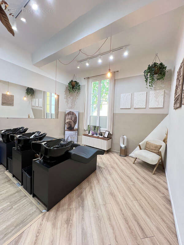 Commerce à AIX-EN-PROVENCE