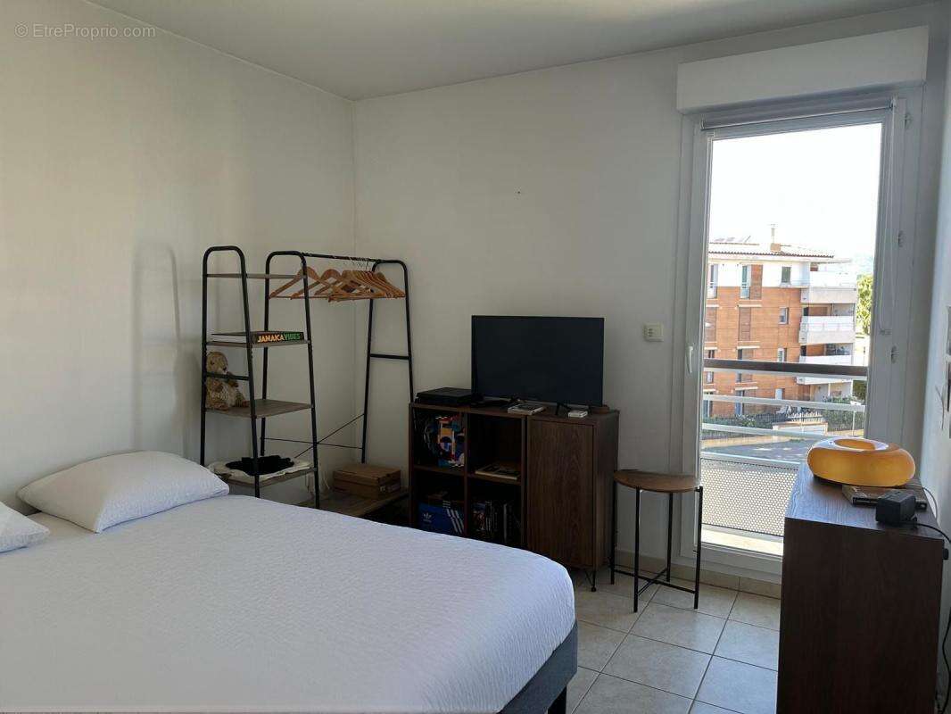 Appartement à SIX-FOURS-LES-PLAGES