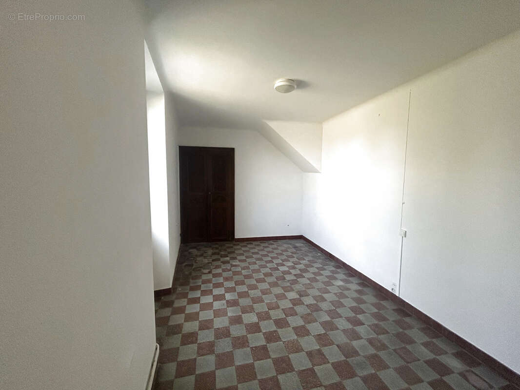 Maison à LE LOROUX-BOTTEREAU