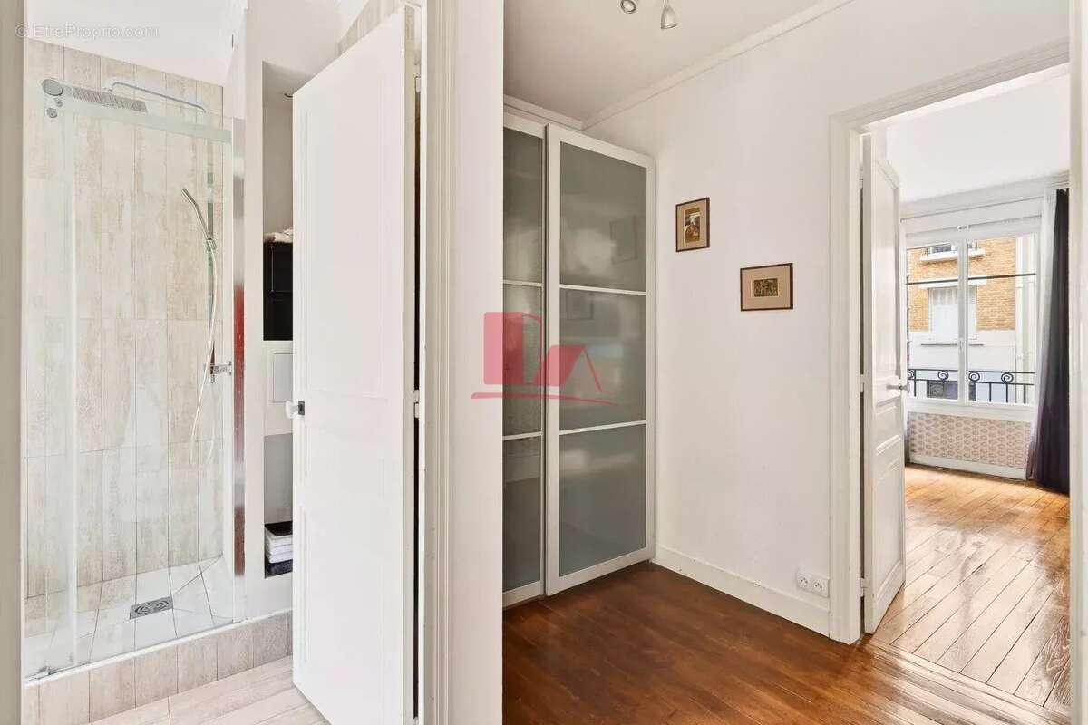 Appartement à ISSY-LES-MOULINEAUX