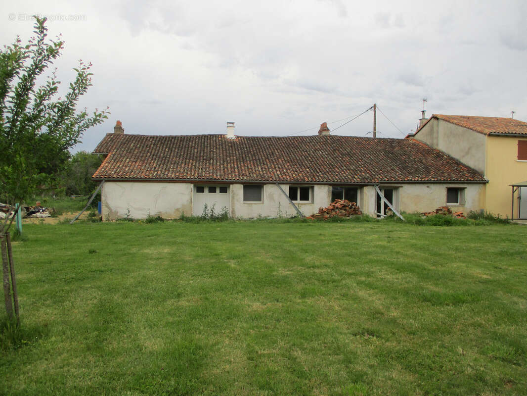 Maison à ROMAGNE