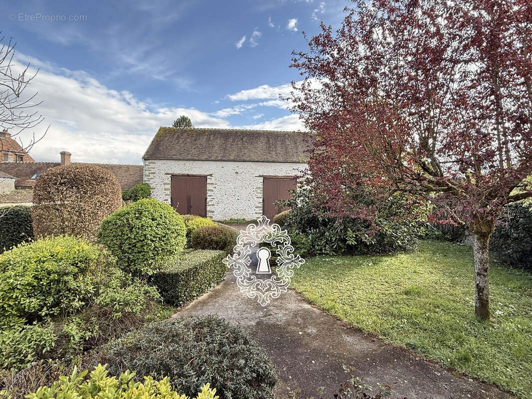 Maison à DONNEMARIE-DONTILLY